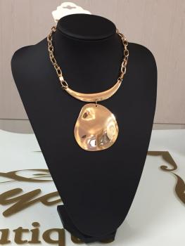 Preview: Halskette in gold oder schwarz Preview: Halskette in gold oder schwarz