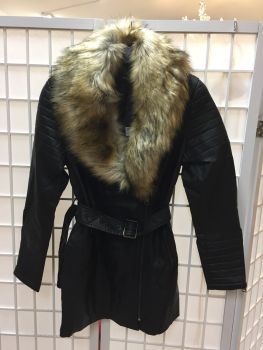 Preview: Jacket with faux fur size S Preview: 230002~f2_IMG_0374.jpg