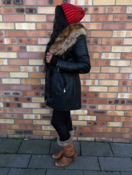 Preview: Jacket with faux fur size S Preview: 230002~f4_IMG_1379.jpg